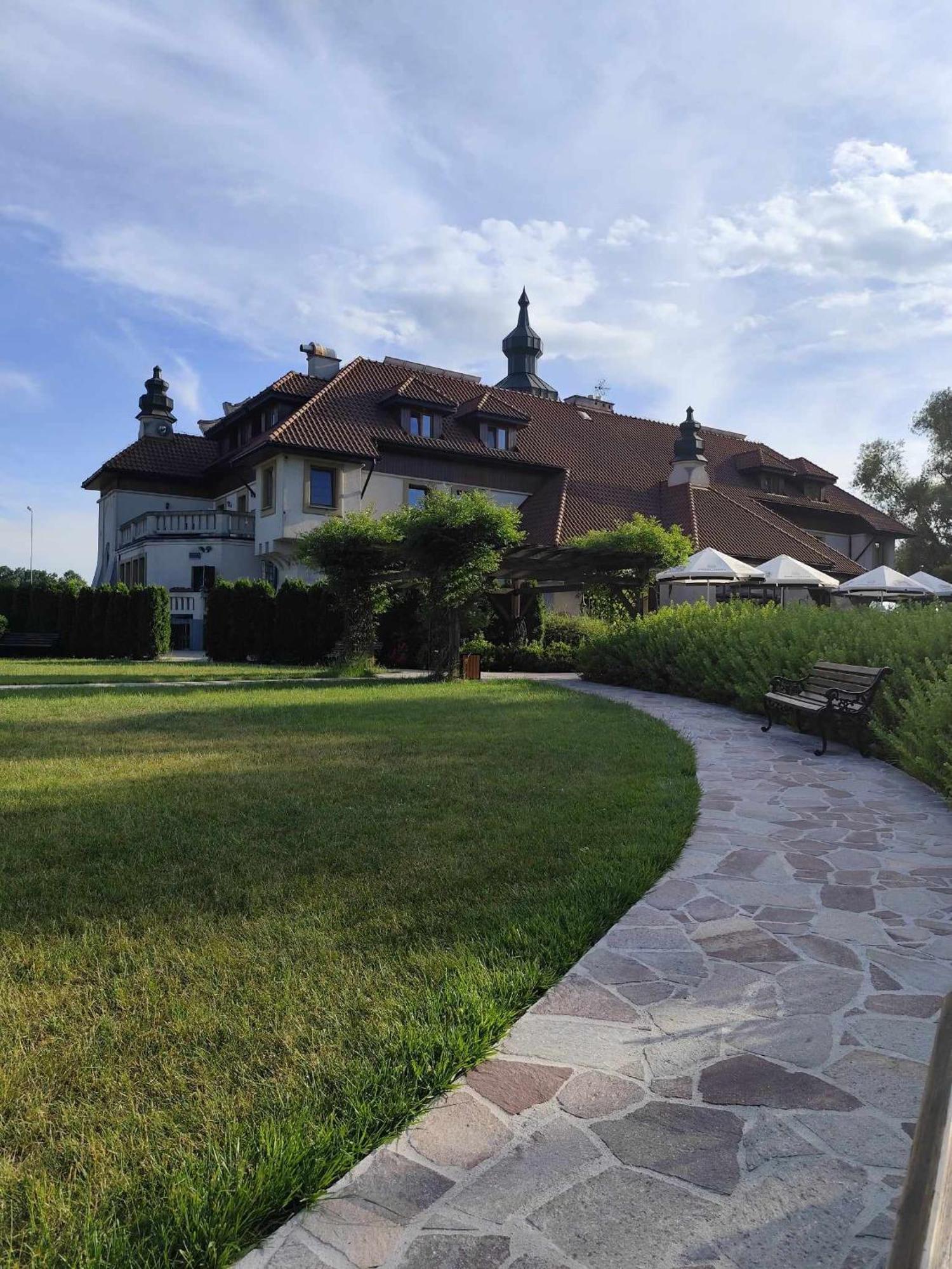 Hotel Kasztel Rzezawa Exteriér fotografie